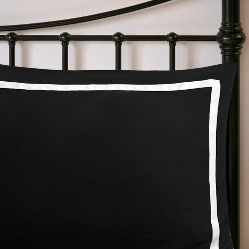 The Cotton Bedding