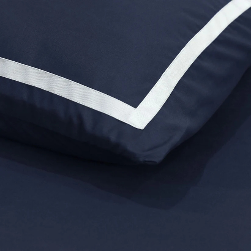 The Cotton Bedding