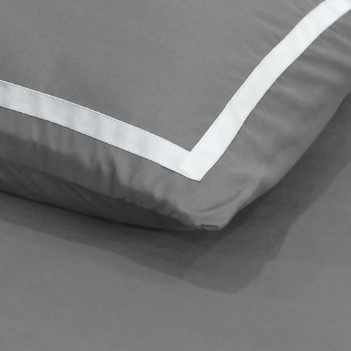 The Cotton Bedding